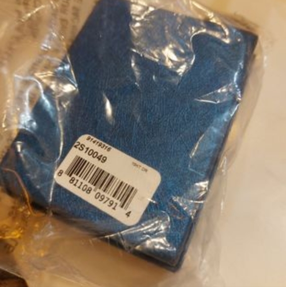 Gold Celebration Kids Pink Pearl Bracelet with Earrings. - Picture 7 of 7